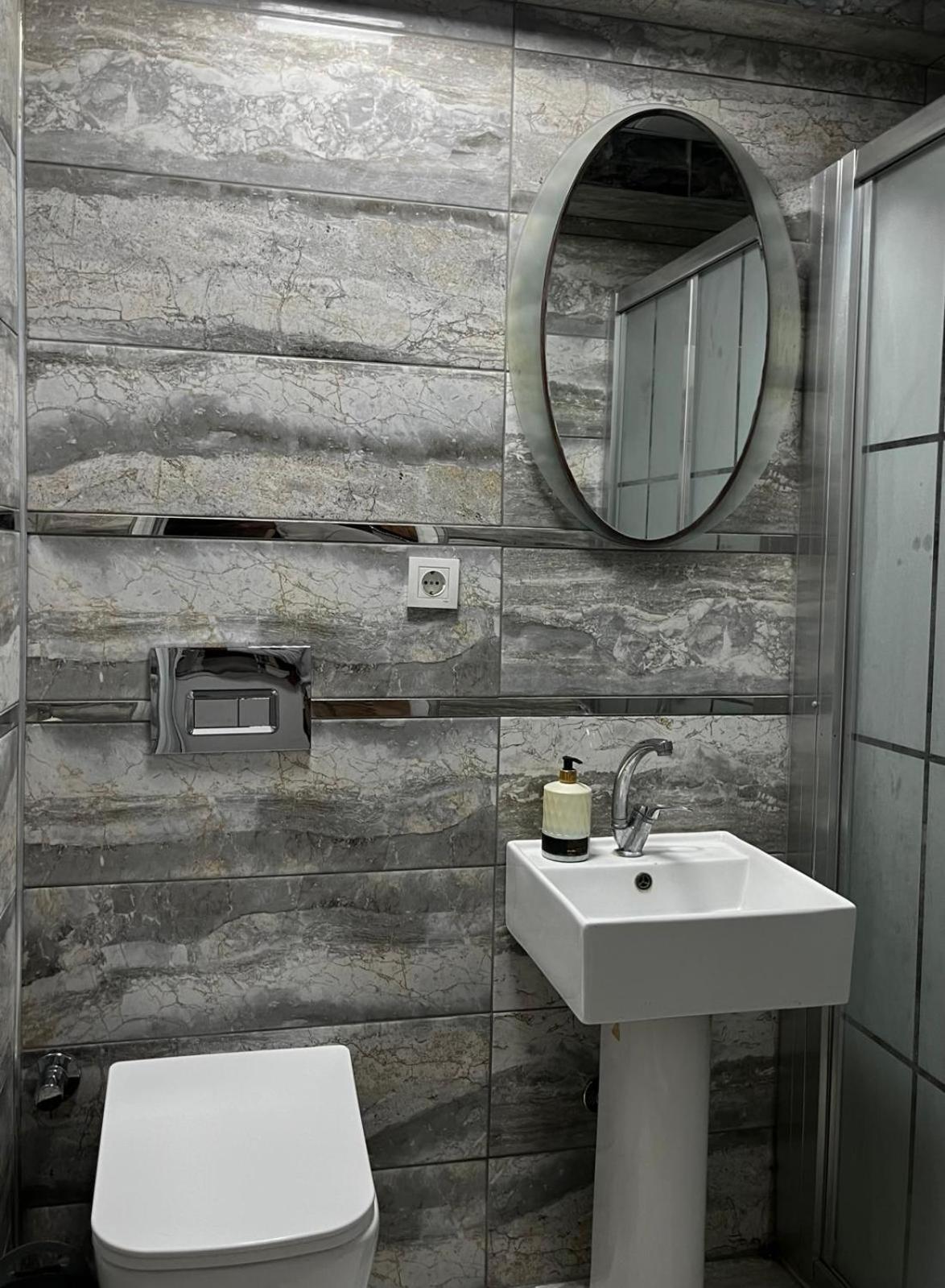 Invivo Hotel Izmir Bagian luar foto