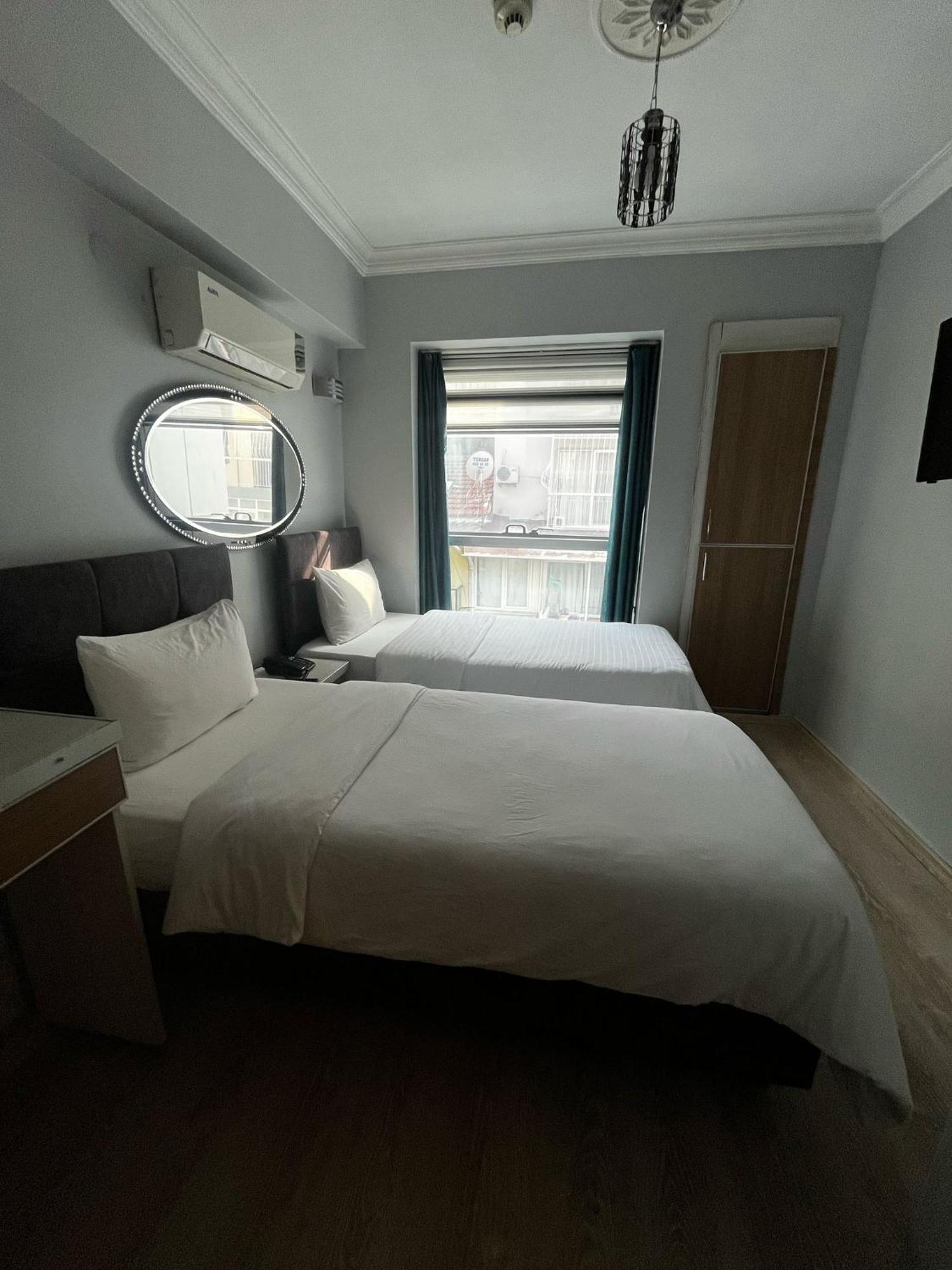Invivo Hotel Izmir Bagian luar foto