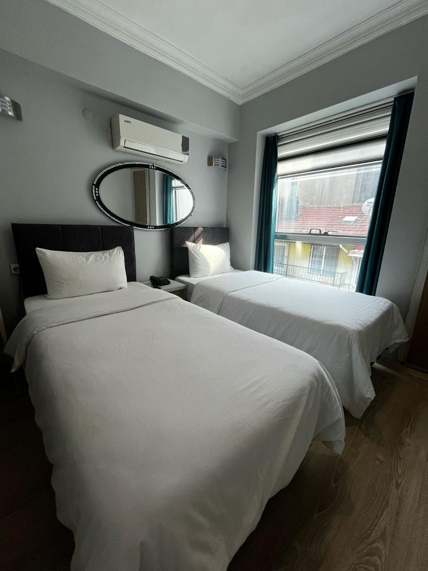 Invivo Hotel Izmir Bagian luar foto