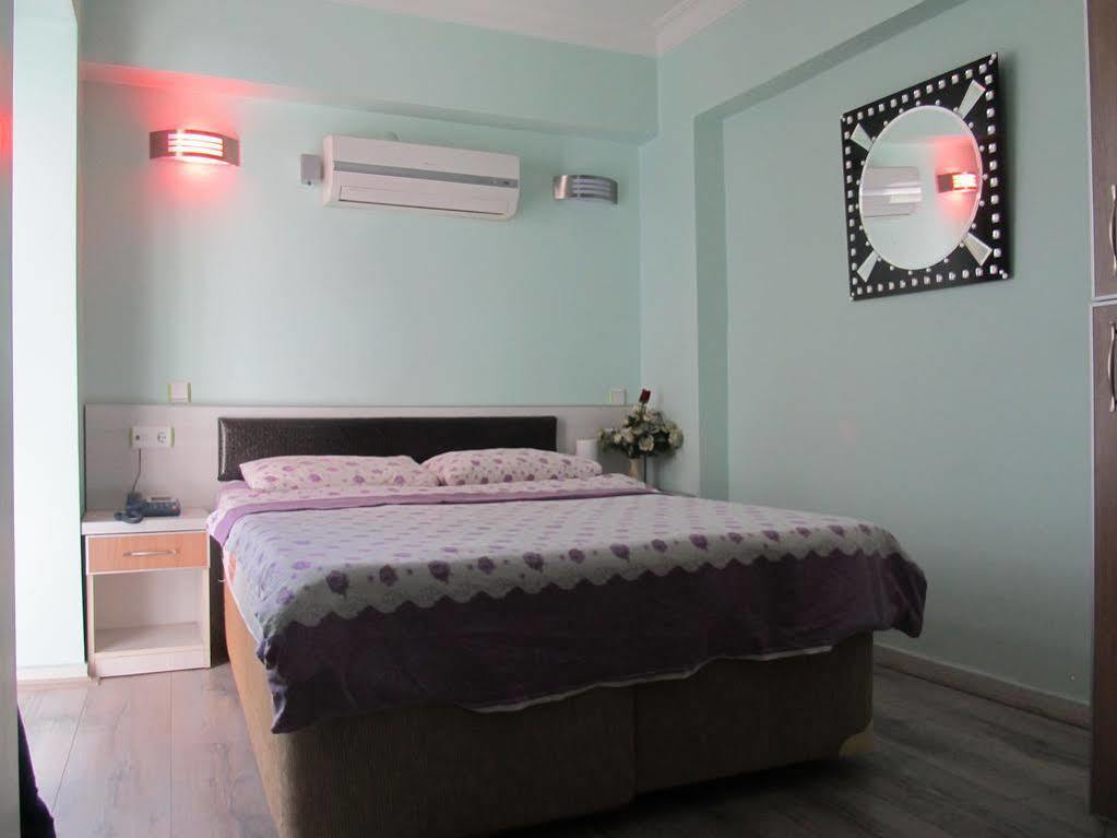 Invivo Hotel Izmir Bagian luar foto